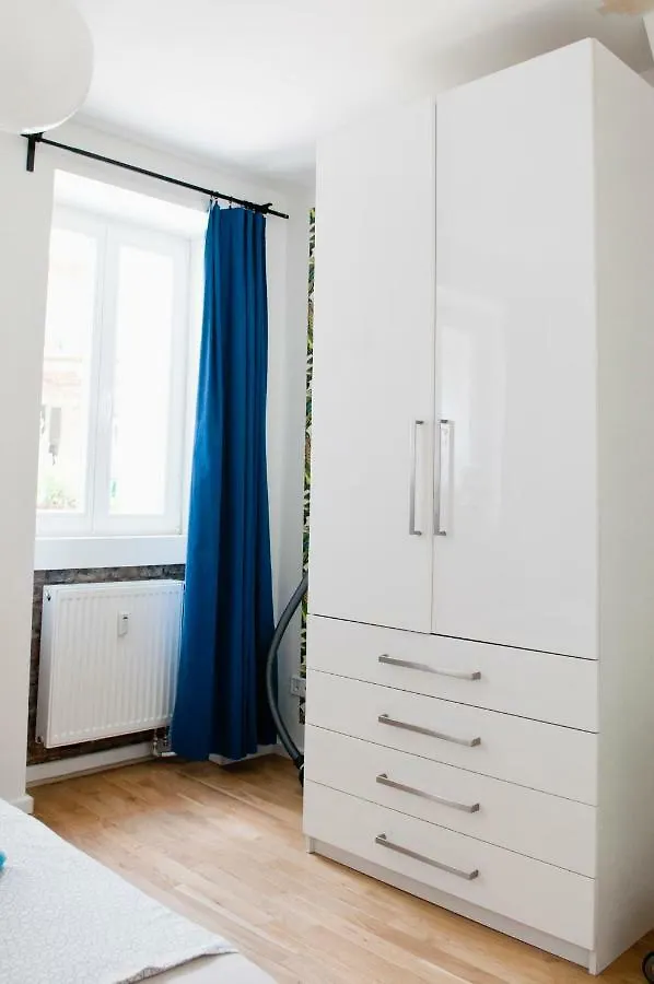 Beautiful Park Apartment For 4 Guests 베를린 독일