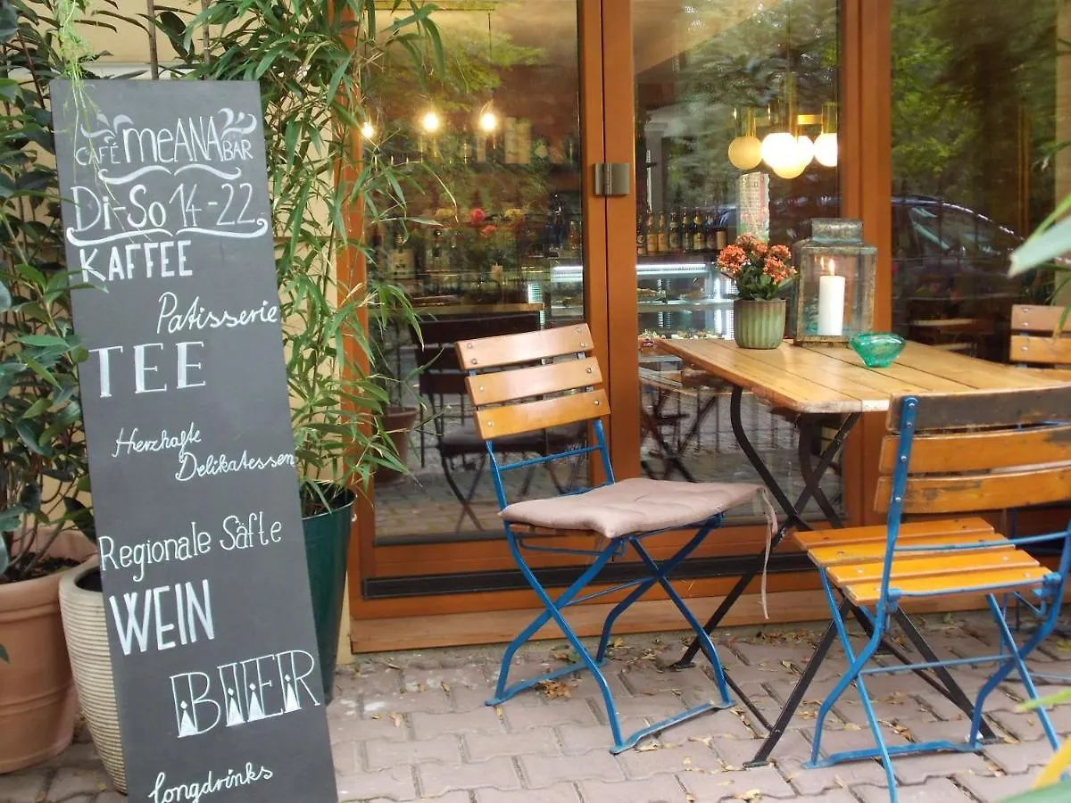 Beautiful Park Apartment For 4 Guests 베를린
